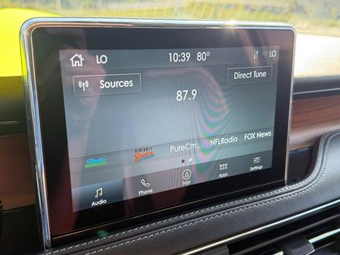 Certified 2022 Lincoln Corsair Reserve w/ Equipment Group 201A image 21