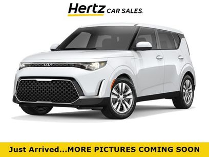 Used 2025 Kia Soul LX w/ LX Technology Package