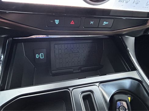 New 2023 Ford F150 Lightning Lariat image 65