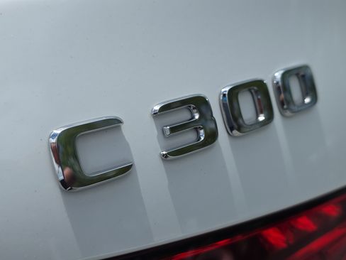Used 2025 Mercedes-Benz C 300 Sedan image 10