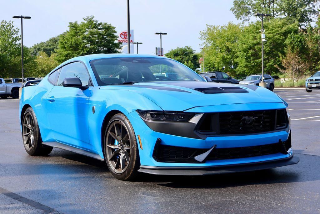 Used 2024 Ford Mustang Dark Horse RWD image 11