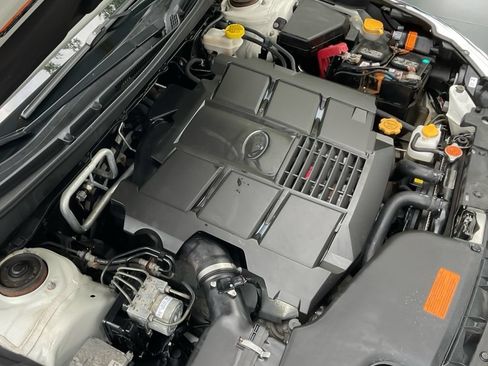 Used 2017 Subaru Outback 3.6R Limited AWD/4WD image 27