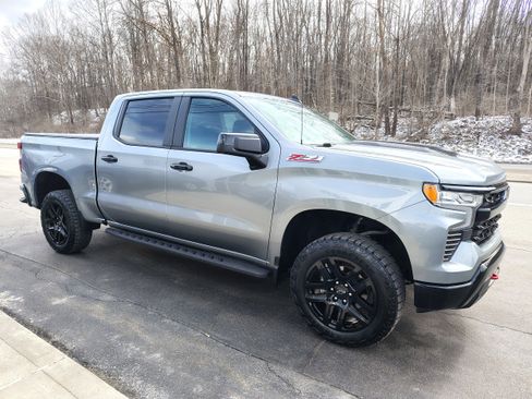 Used 2023 Chevrolet Silverado 1500 LT Trail Boss w/ Protection Package image 6