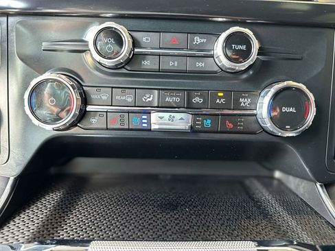 Certified 2025 Ford F150 Raptor w/ Equipment Group 803A Raptor R AWD/4WD image 20