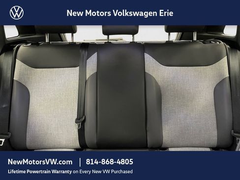 New 2025 Volkswagen ID.4 Pro AWD/4WD image 11