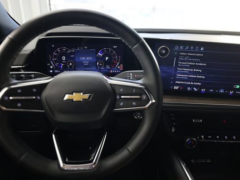 Used 2025 Chevrolet Tahoe High Country AWD/4WD image 20