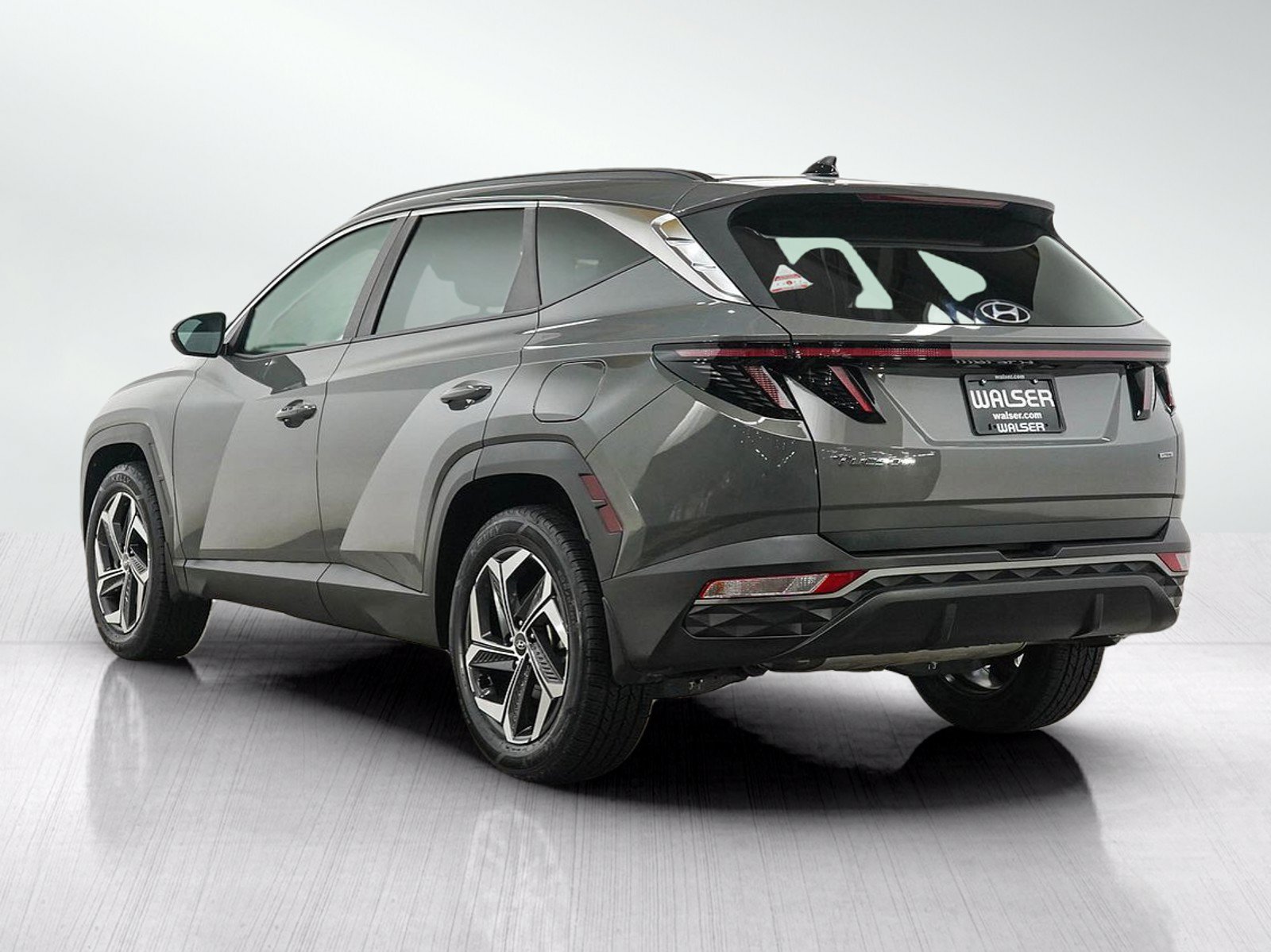 Used 2024 Hyundai Tucson SEL w/ Convenience Package AWD/4WD image 3