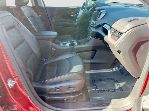 Used 2024 GMC Terrain AT4 w/ LPO, Floor Liner Package image 27
