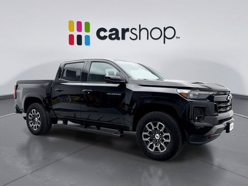 Used 2024 Chevrolet Colorado Z71 w/ Z71 Convenience Package 2 AWD/4WD image 7