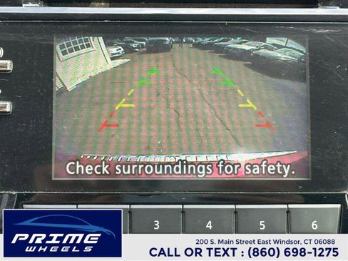 Used 2014 Nissan Rogue SV image 22