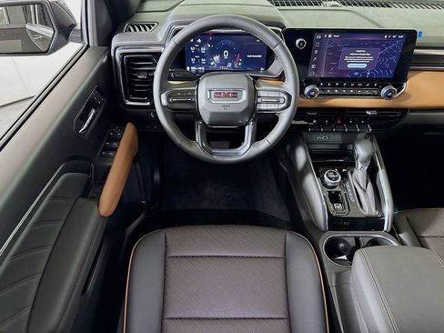 New 2026 GMC Canyon AT4 w/ AT4 Premium Package image 15
