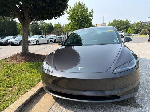 Used 2024 Tesla Model 3 Long Range AWD/4WD image 2