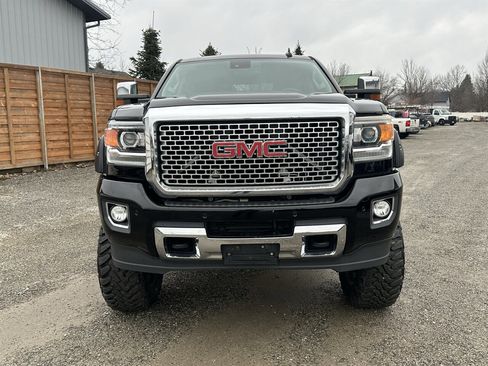 Used 2016 GMC Sierra 3500 Denali w/ Duramax Plus Package image 37