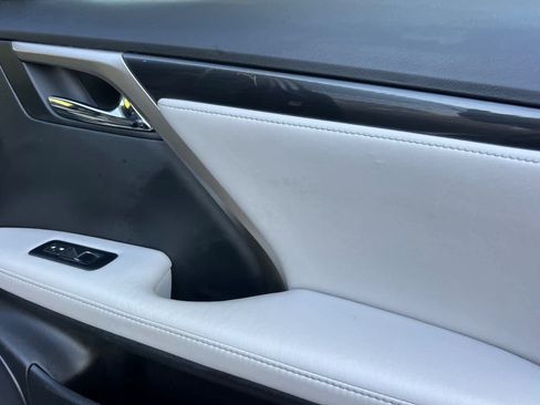 Used 2017 Lexus RX 350 FWD image 19