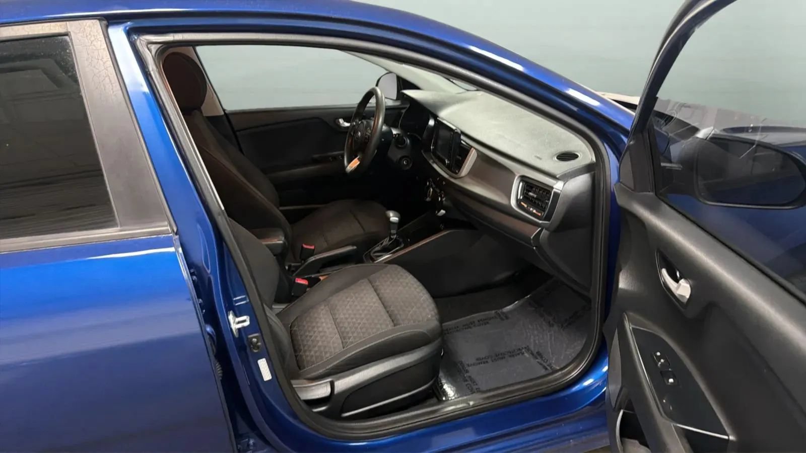 Used 2019 Kia Rio S FWD image 21