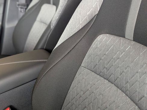 New 2026 Nissan Sentra SV w/ SV Convenience Package FWD image 17