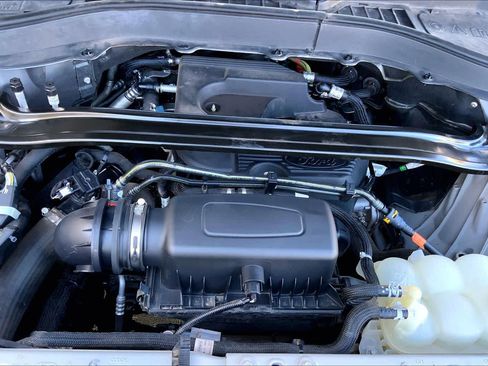 Used 2020 Ford Explorer Limited RWD image 31