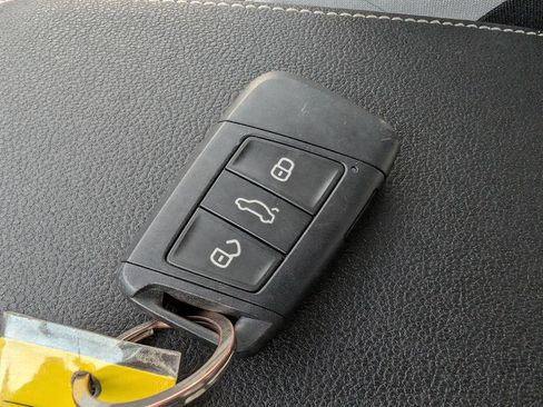 Certified 2025 Volkswagen Taos S image 35