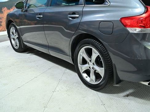 Used 2012 Toyota Venza XLE image 7