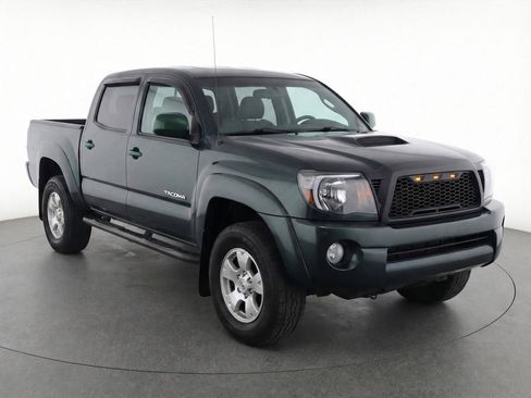 Used 2011 Toyota Tacoma 4x4 Double Cab image 3