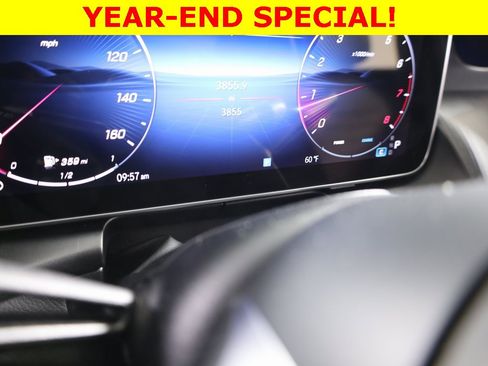 Certified 2025 Mercedes-Benz GLC 300 4MATIC image 61