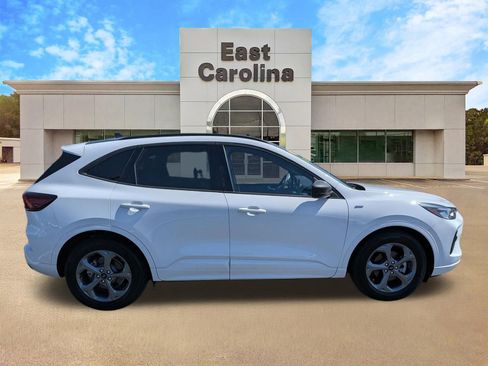 Used 2023 Ford Escape ST-Line w/ Tech Pack #1 image 2