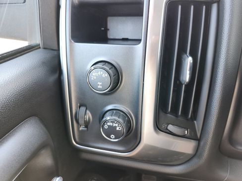 Used 2017 Chevrolet Silverado 1500 LT w/ Trailering Package AWD/4WD image 20