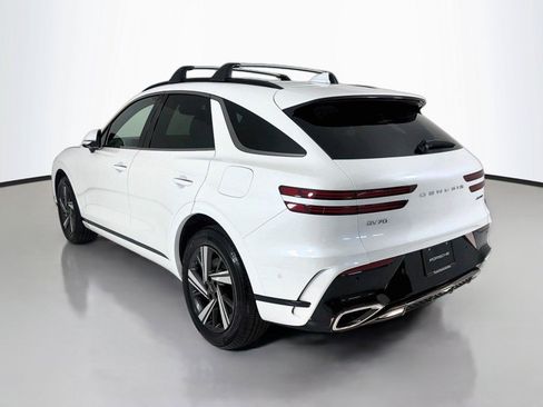 Used 2026 Genesis GV70 3.5T Sport Advanced AWD/4WD image 3