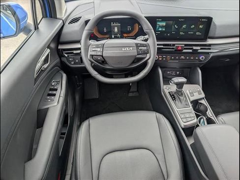 New 2026 Kia Sportage EX image 6