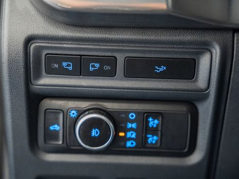 Used 2023 Ford F150 Lariat w/ Equipment Group 502A High image 47