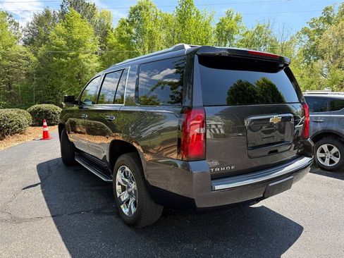 Used 2017 Chevrolet Tahoe Premier AWD/4WD image 4