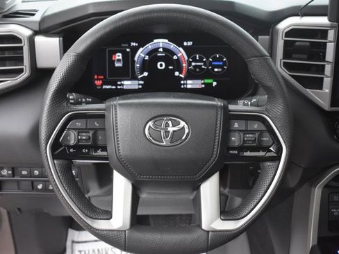 Used 2024 Toyota Tundra Limited AWD/4WD image 21