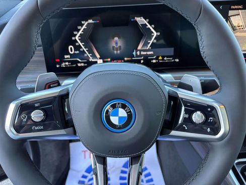 New 2026 BMW 750e xDrive w/ Executive Package AWD/4WD image 17