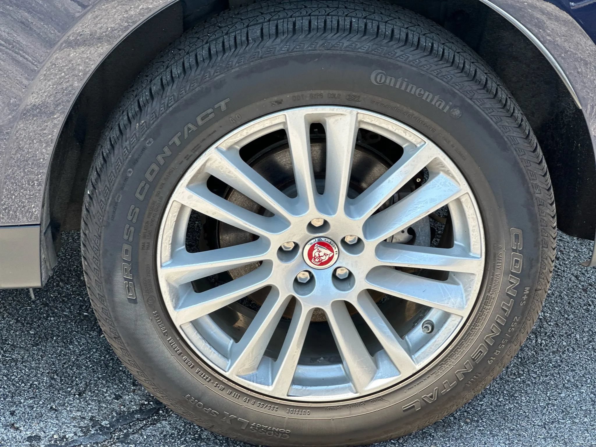 Used 2018 Jaguar F-PACE Prestige AWD/4WD image 25