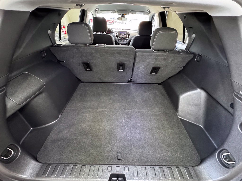 Used 2021 Chevrolet Equinox LS w/ LS Convenience Package AWD/4WD image 48