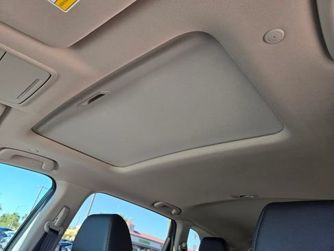 Used 2026 Honda CR-V EX-L image 11