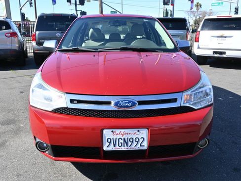 Used 2011 Ford Focus SEL w/ 301A Rapid Spec Order Code FWD image 3