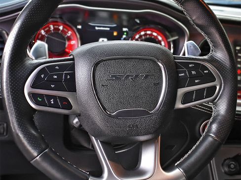 Used 2023 Dodge Challenger SRT Hellcat w/ Driver Convenience Group image 17