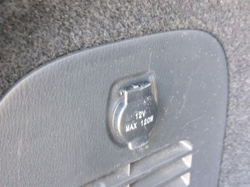 Used 2020 Nissan Pathfinder SV image 14