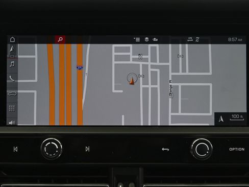 Used 2024 Porsche Macan Turbo image 33