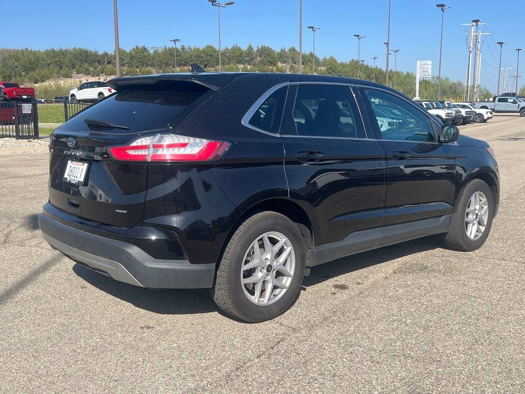 Used 2023 Ford Edge SEL AWD/4WD image 6