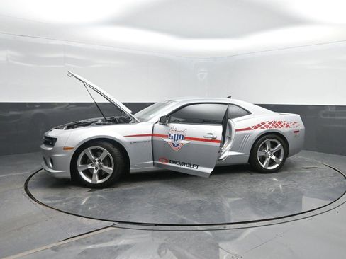 Used 2010 Chevrolet Camaro SS image 41