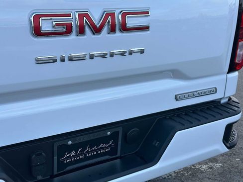 New 2026 GMC Sierra 1500 Elevation image 13