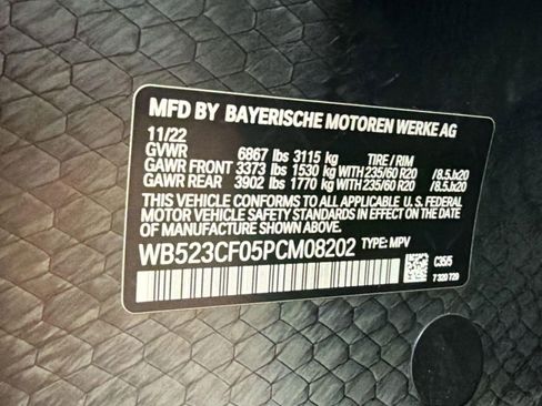 Used 2023 BMW iX xDrive50 w/ Premium Package AWD/4WD image 19