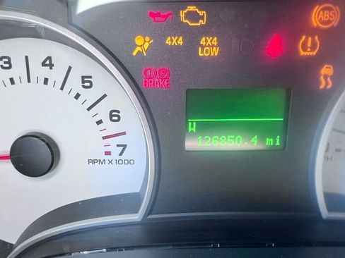 Used 2007 Ford Explorer Sport Trac Limited image 8