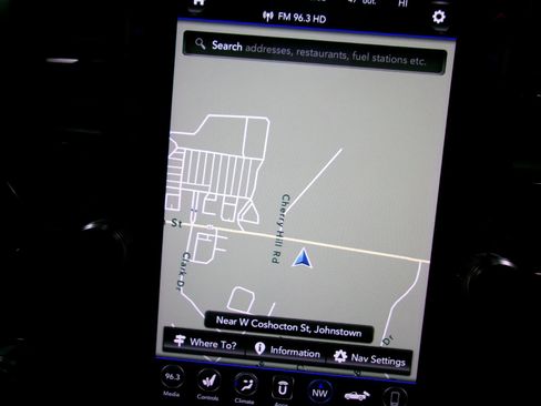 Used 2020 RAM 1500 Limited image 5