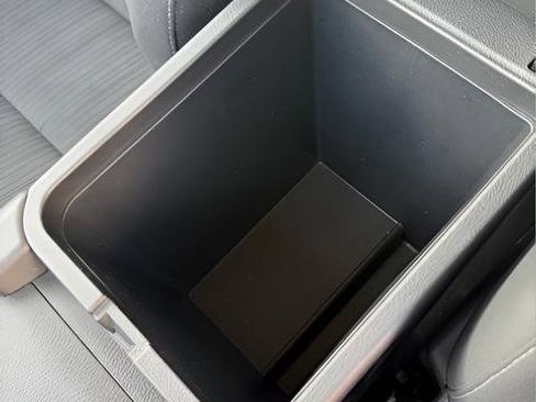 Used 2024 Nissan Sentra SV image 19