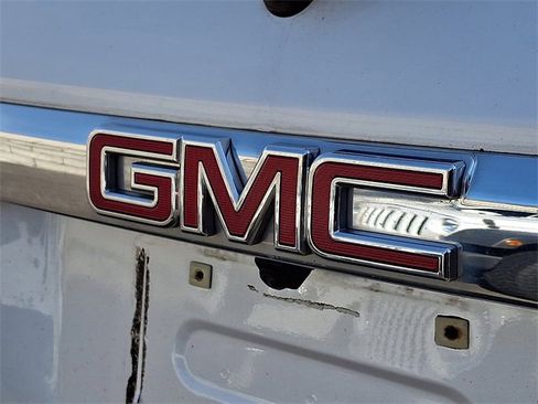 Used 2018 GMC Acadia Denali w/ Technology Package image 33