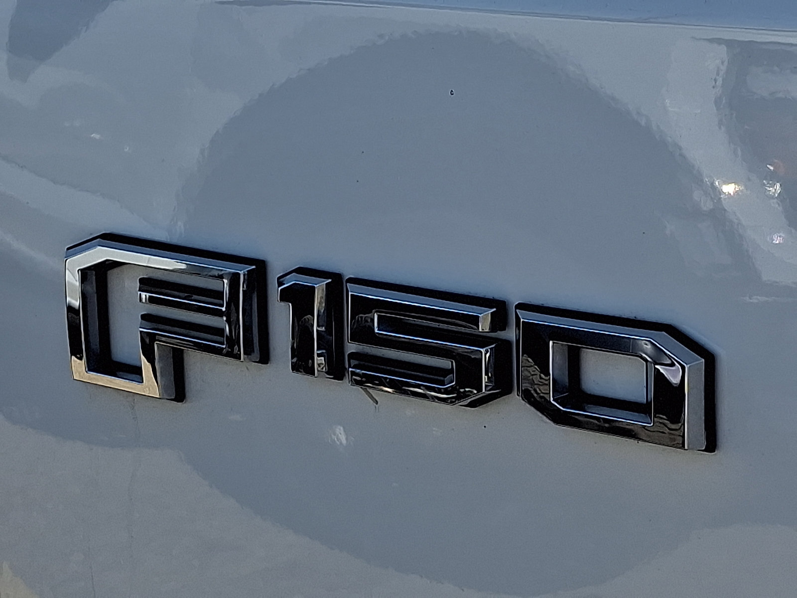 Used 2017 Ford F150 Lariat w/ Equipment Group 502A Luxury AWD/4WD image 31