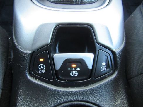 Used 2018 Jeep Compass Sport image 41